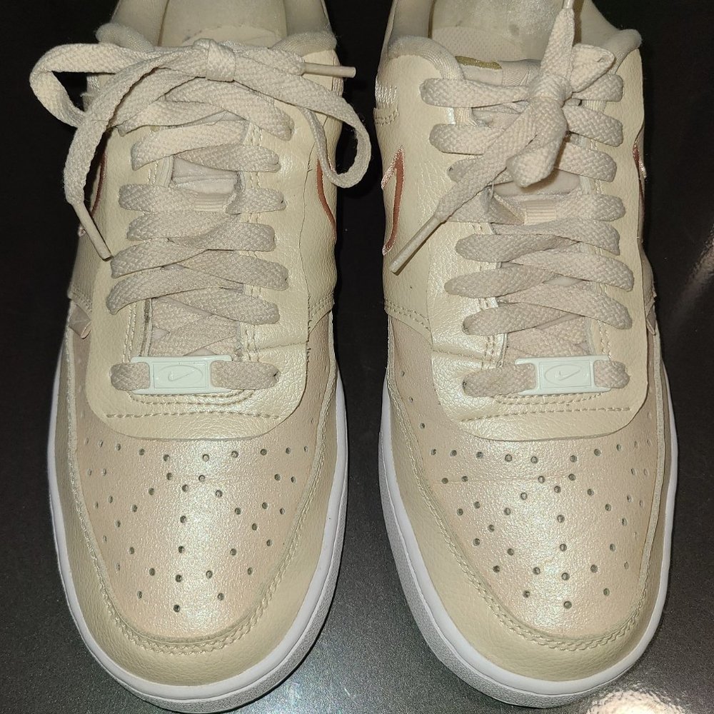 Nike Court Vision Low